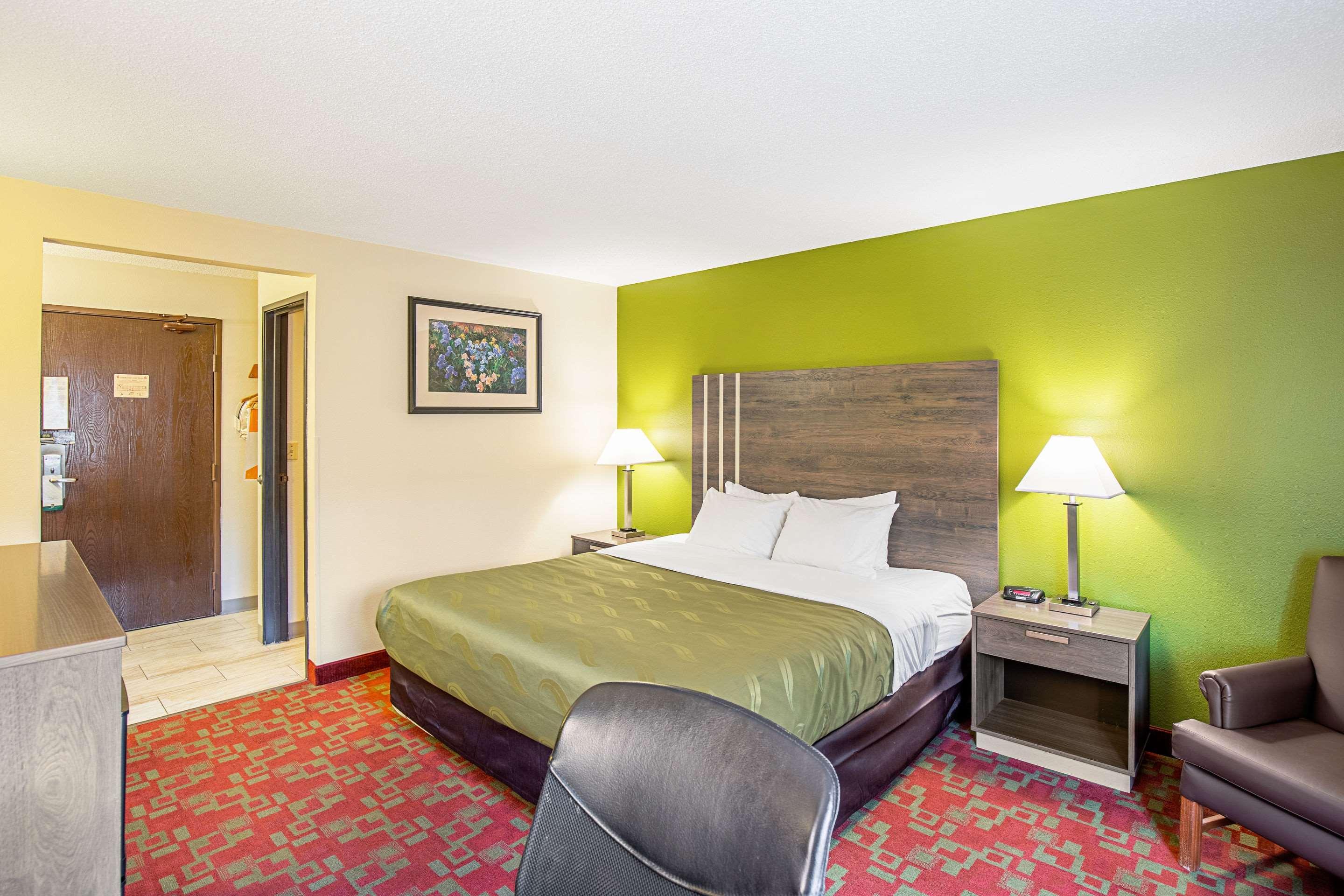 Quality Inn & Suites Μιλγουόκι Εξωτερικό φωτογραφία