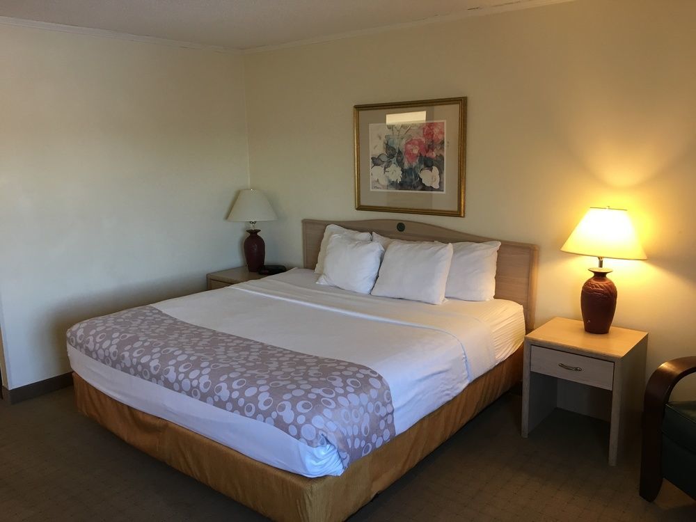 Quality Inn & Suites Μιλγουόκι Εξωτερικό φωτογραφία
